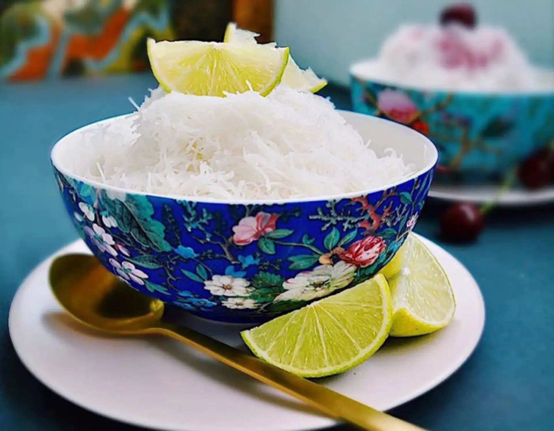 طرز تهیه فالوده شیرازی