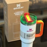 ماگ استنلی مدل Quencher گنجایش 1.18 لیتر