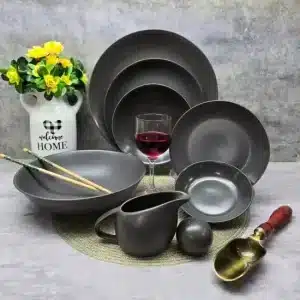 سرویس غذاخوری ۳۰ پارچه چینی مات رومز